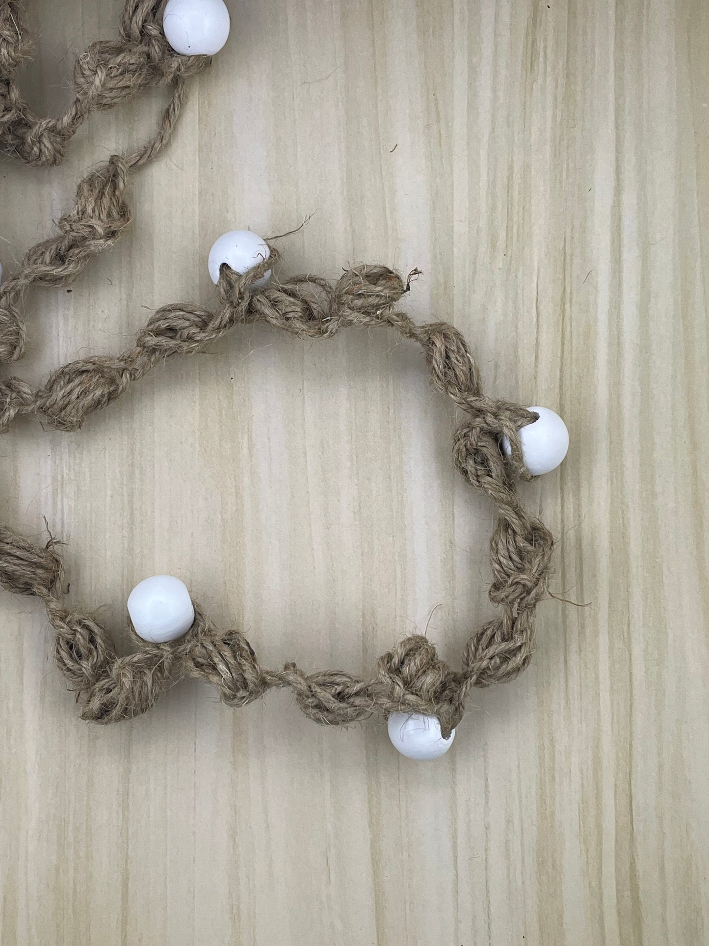 White Wood Beaded Bubble Jute Cord Garland