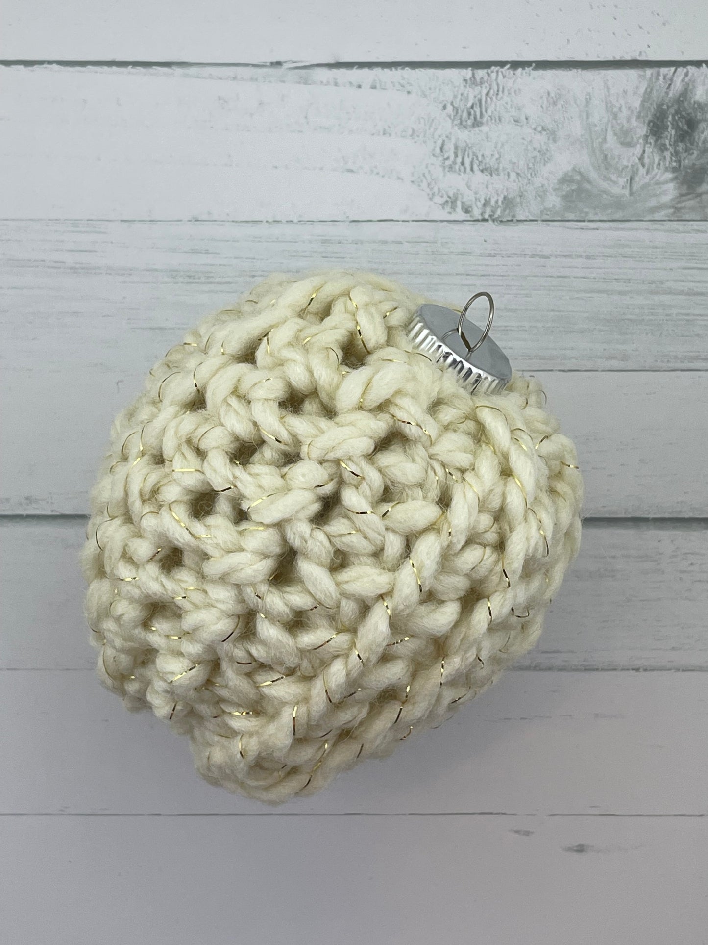 Cream with Gold Crochet Ornament Set (4)