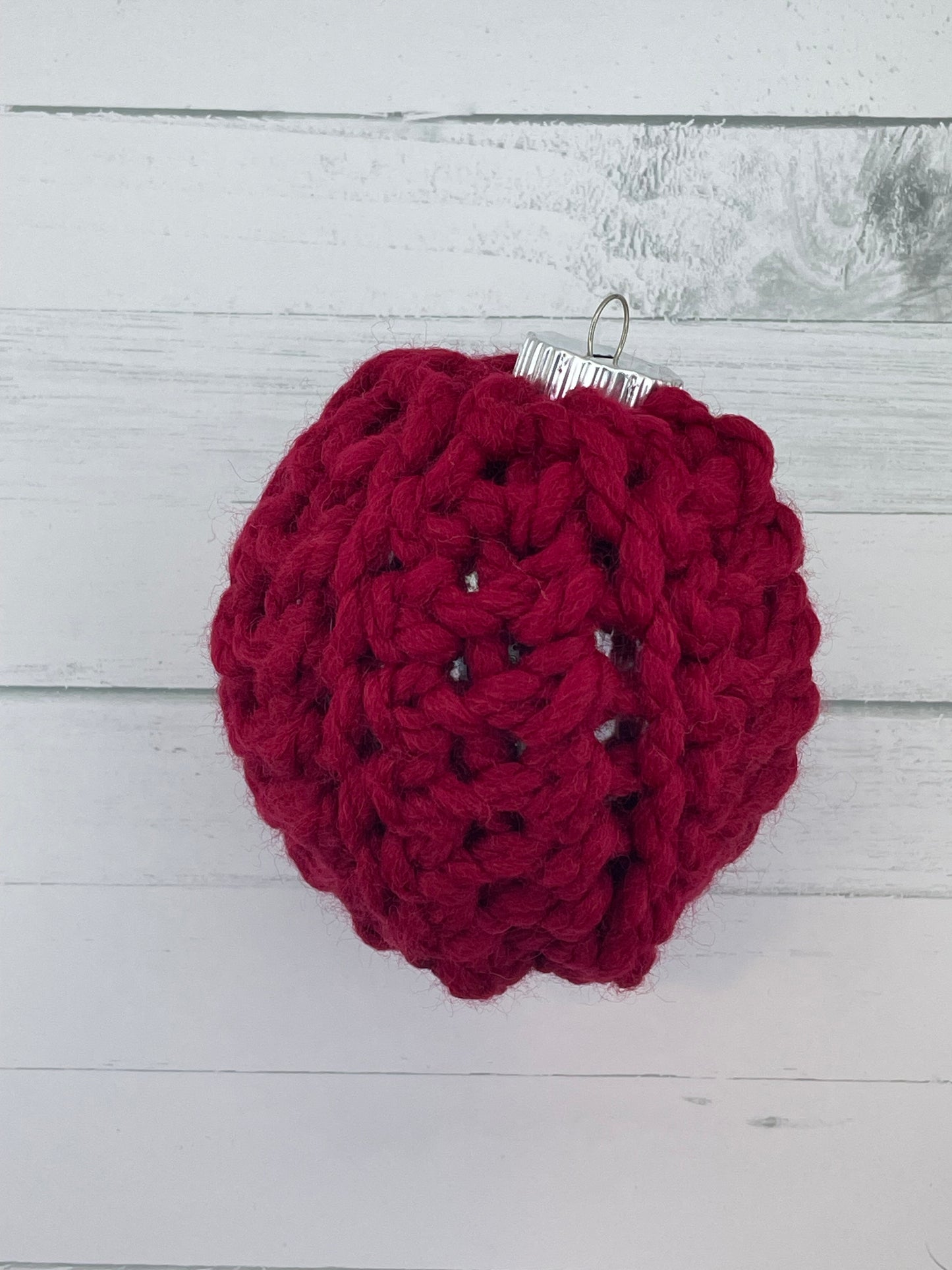 Cranberry Crochet Ornament Set (4)